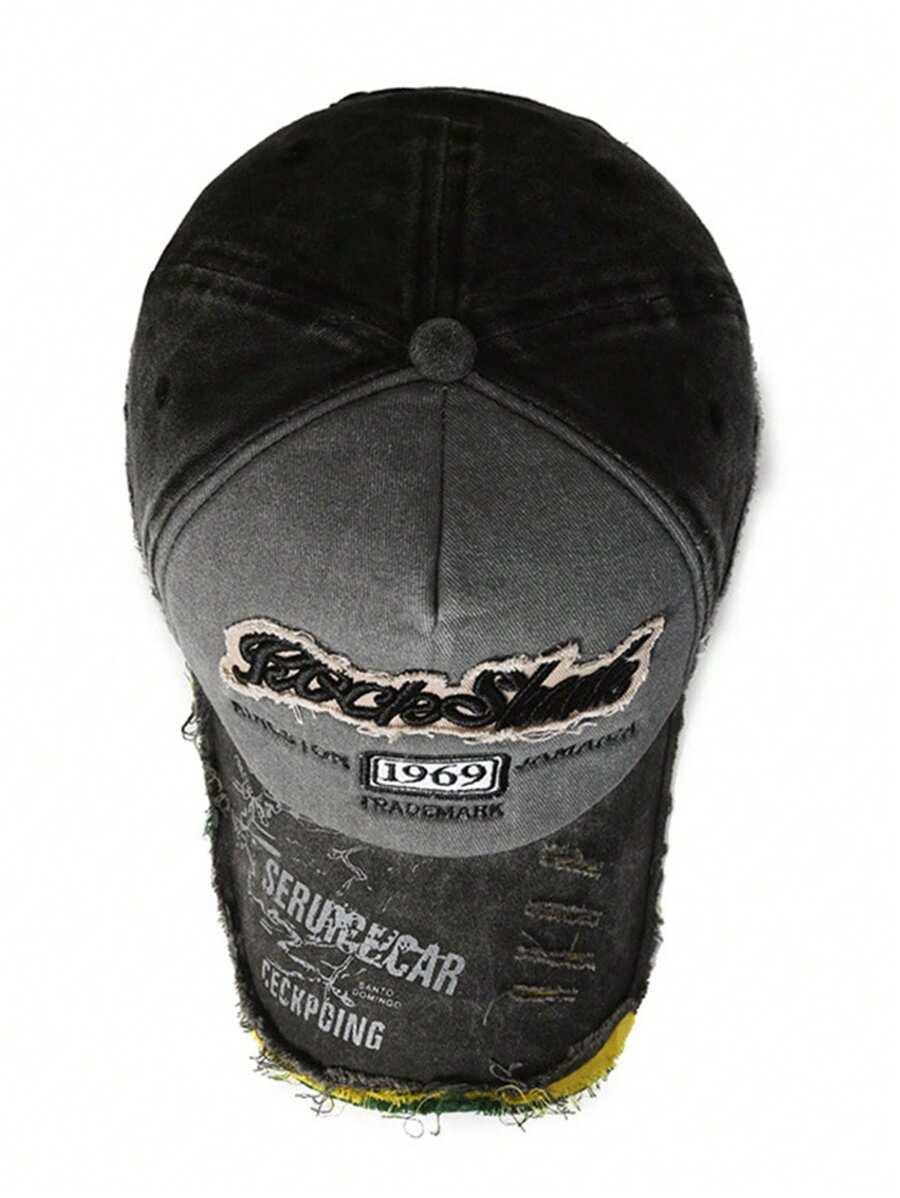 CZAPKA Z DASZKIEM LOGO
