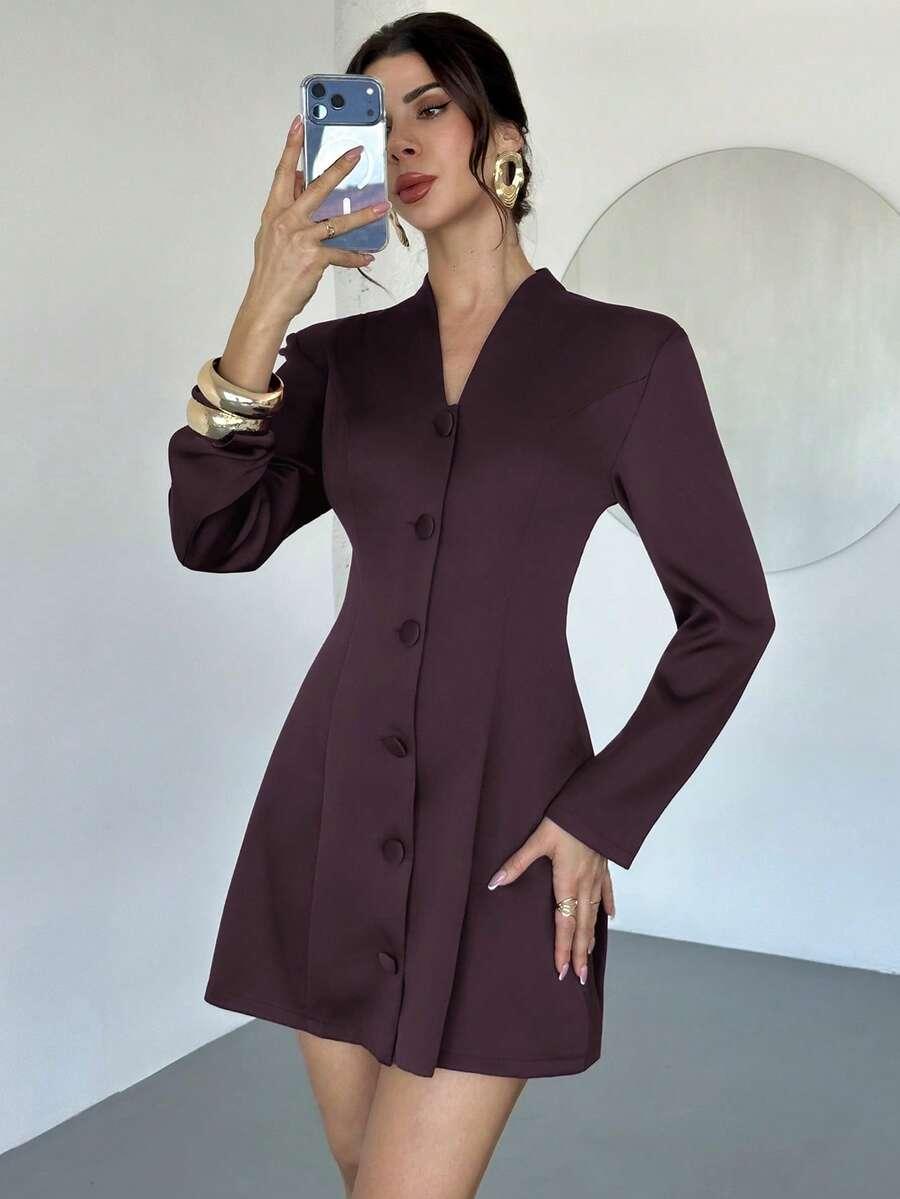 fioletowa mini sukienka guziki v-neck