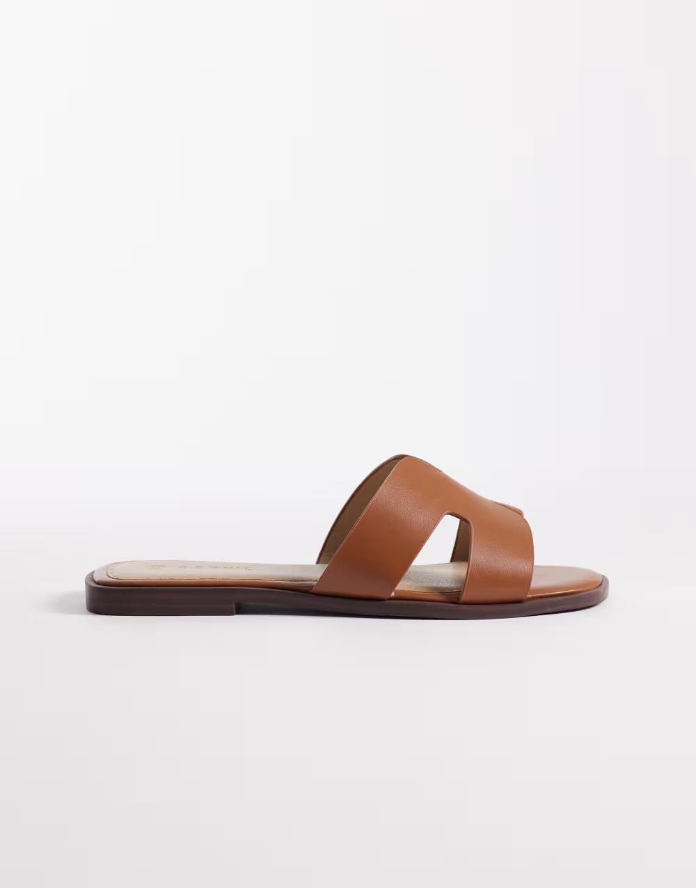 brązowe WSUWANE KLAPKI CASUAL WIDE FIT