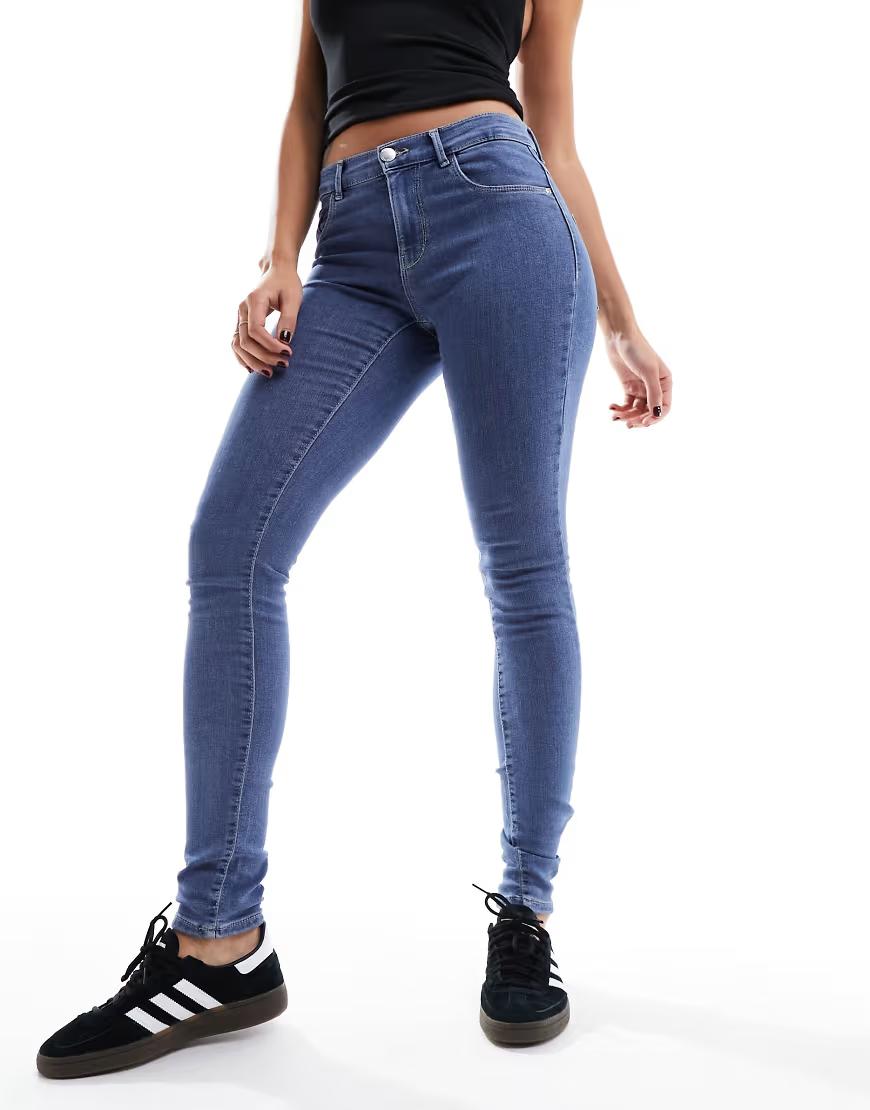 NIEBIESKIE SPODNIE JEANSOWE RURKI
