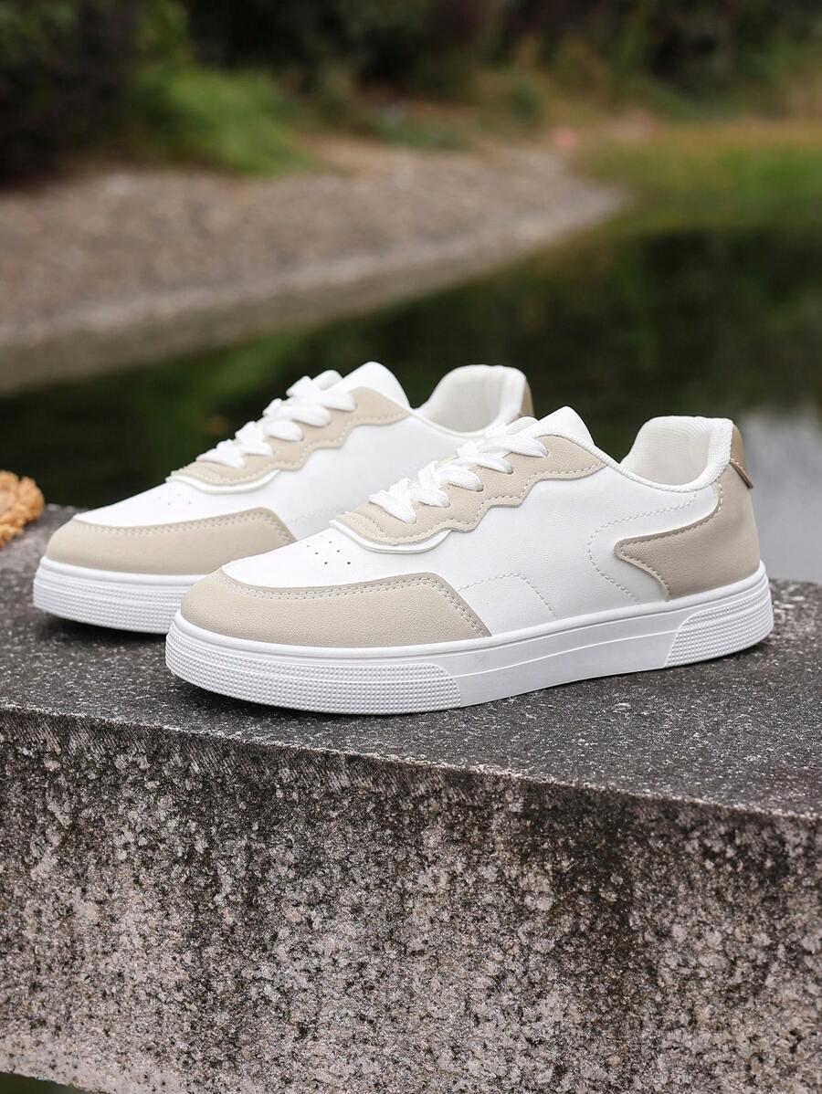 buty sportowe sznurowane 