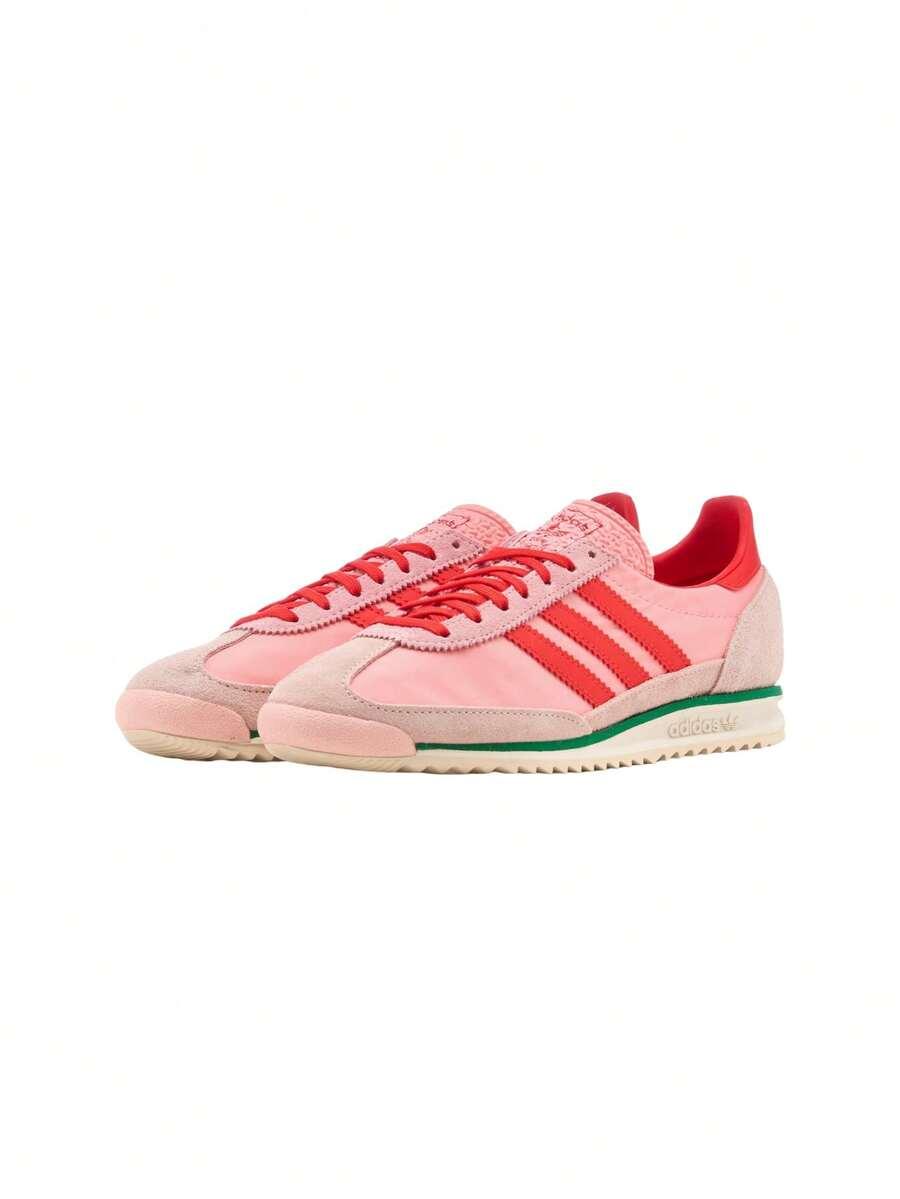 buty sportowe logo