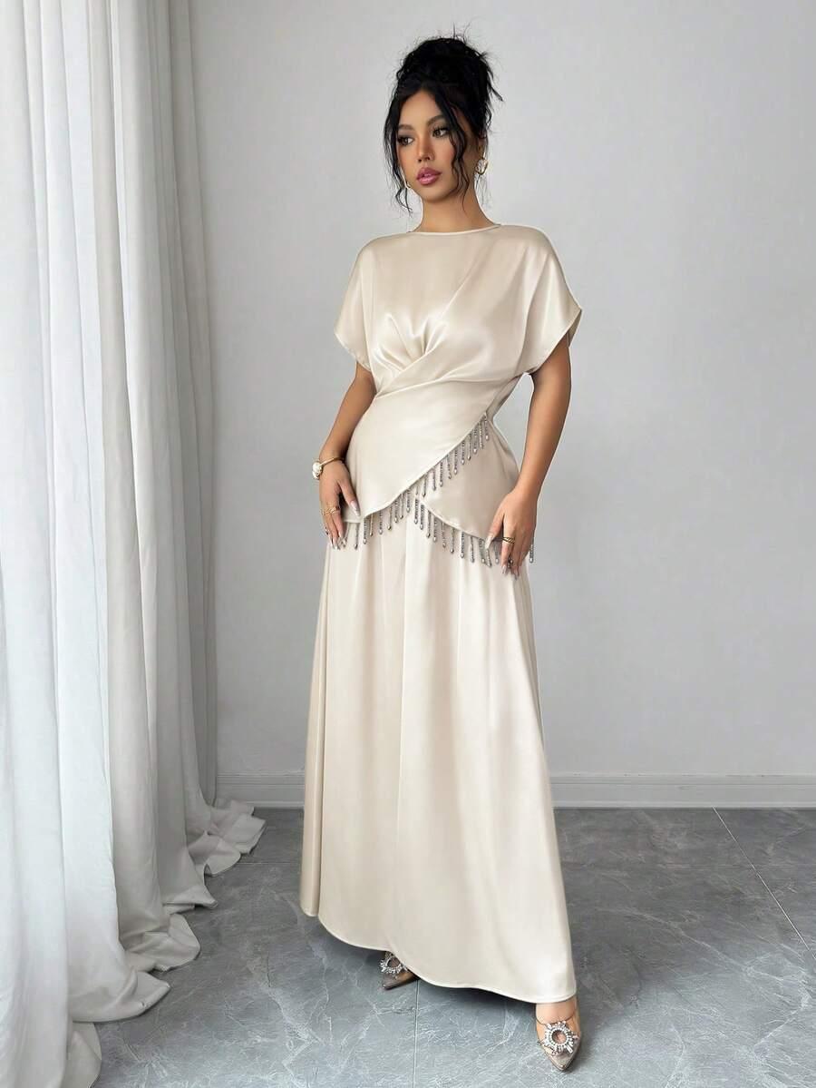 kremowa bluza zdobienie