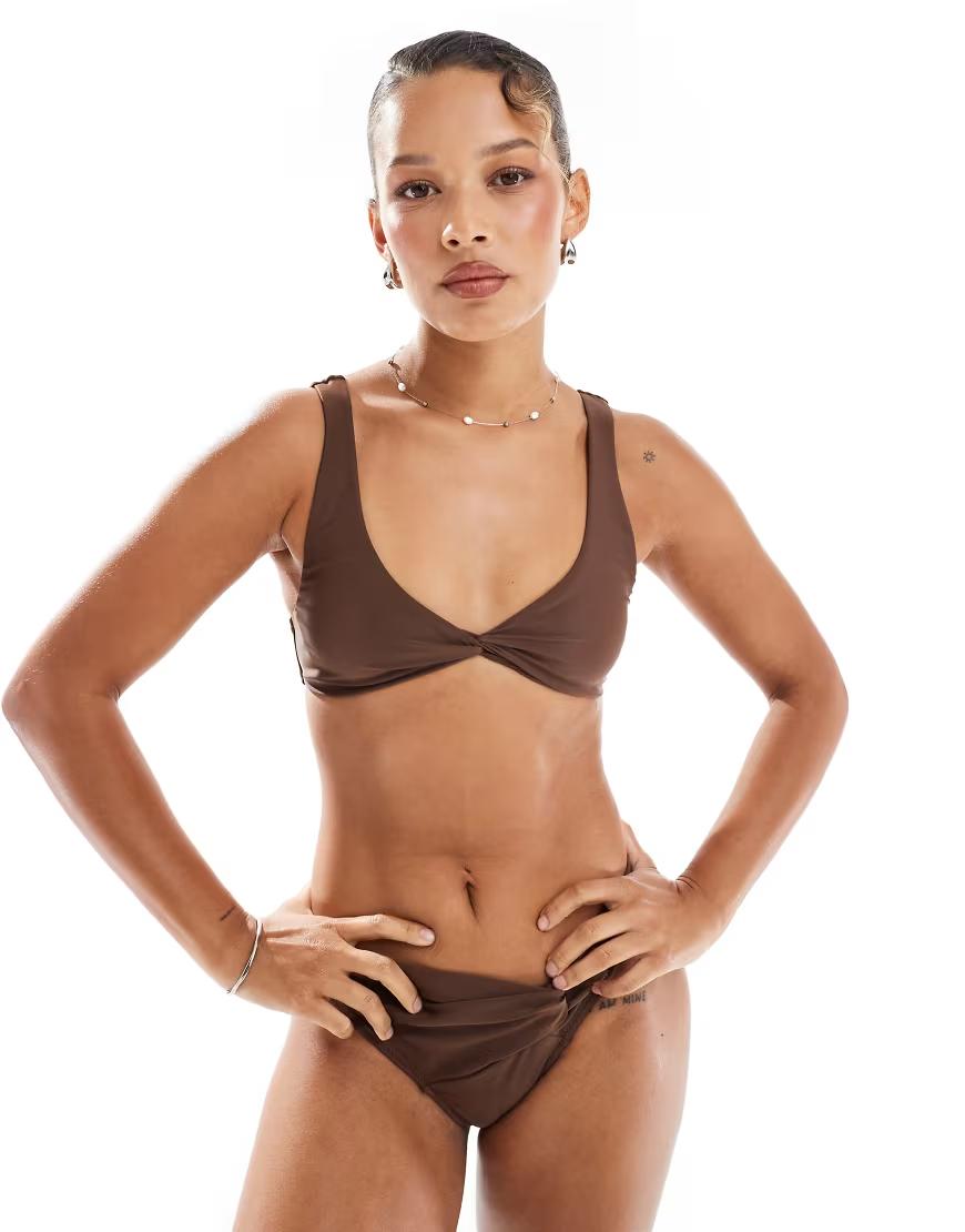 BRĄZOWA GÓRA OD BIKINI 