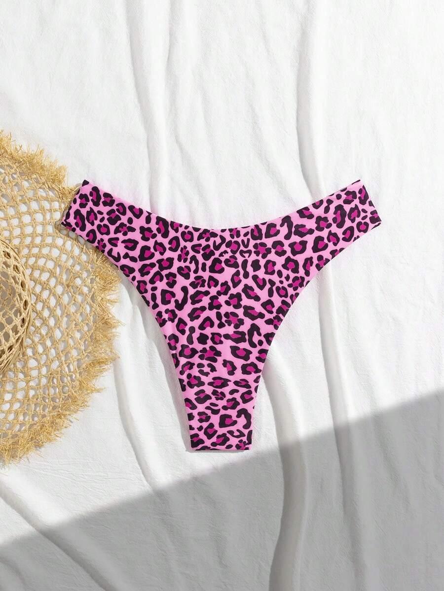 dół of bikini animal print