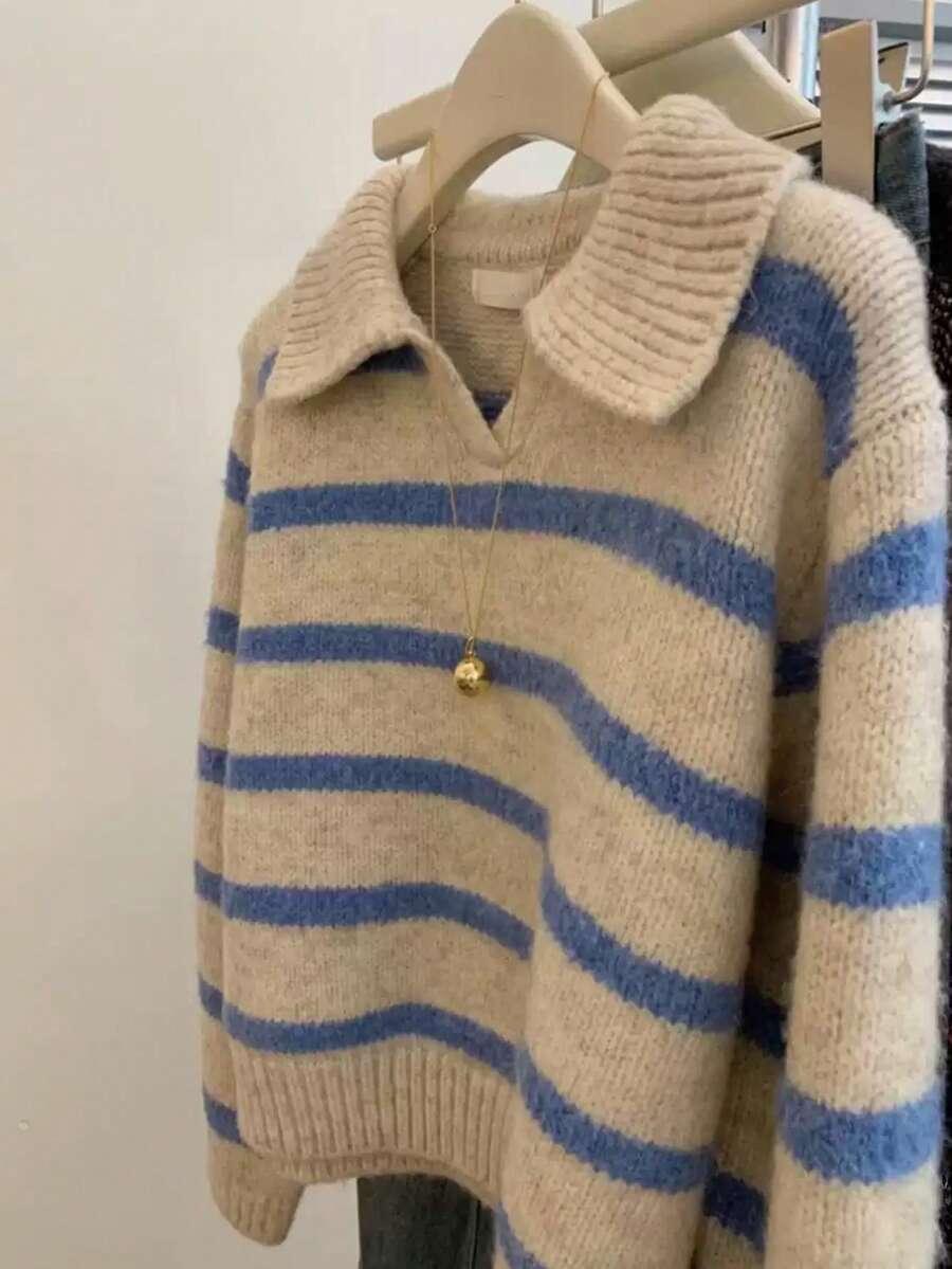 BEŻOWY SWETER PRINT PASKI 