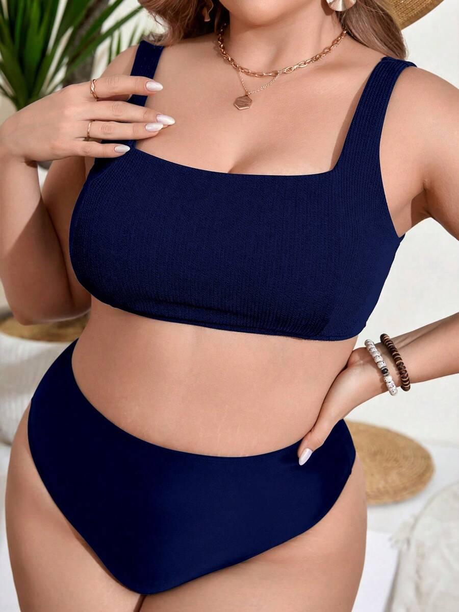 granatowa góra od bikini