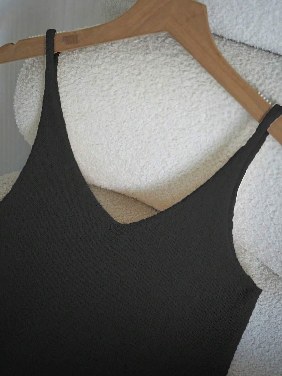 klasyczny dzianinowy czarny top v-neck
