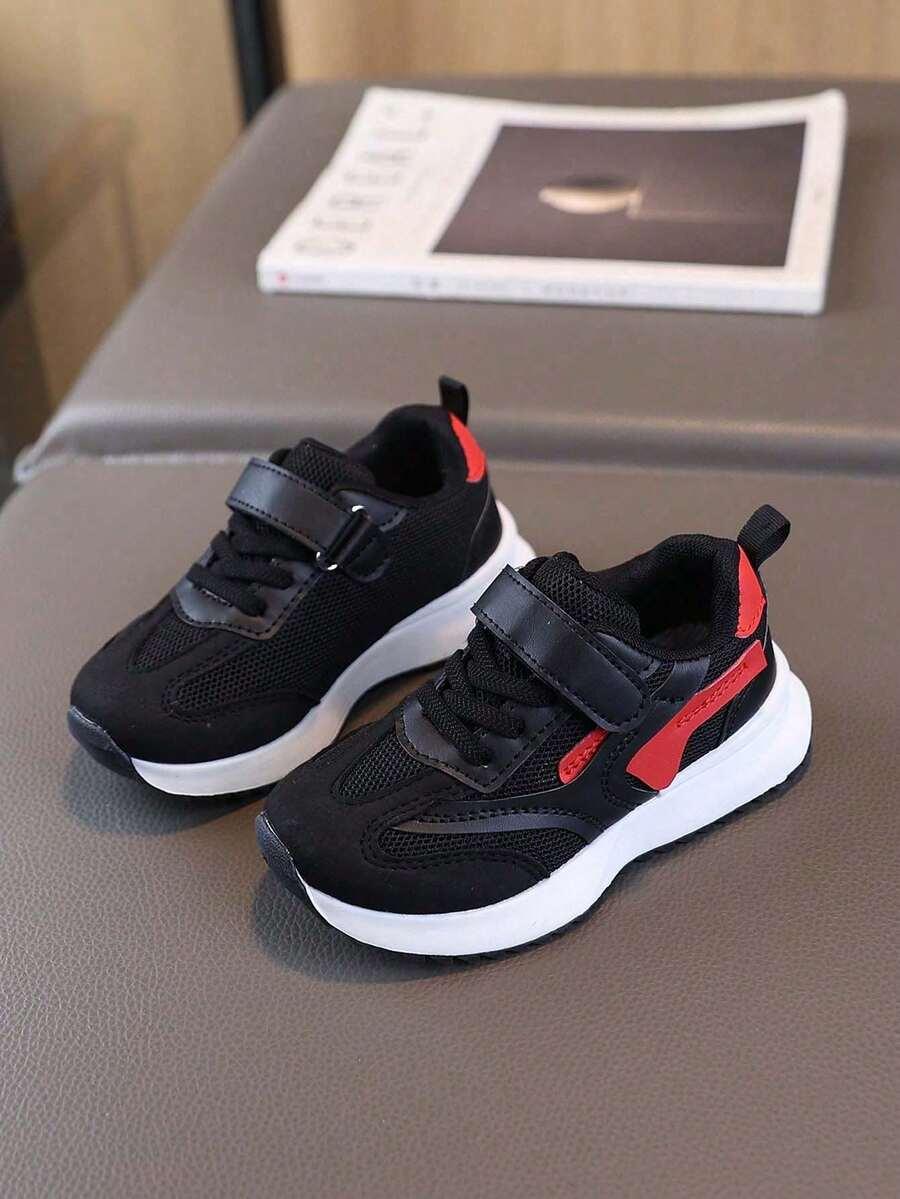 czarne buty sportowe 