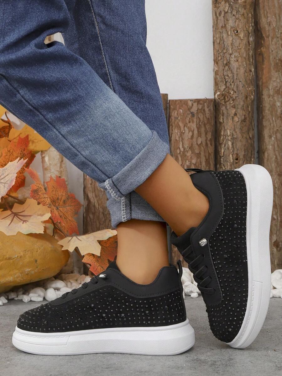 CZARNE BUTY SPORTOWE CEKINY