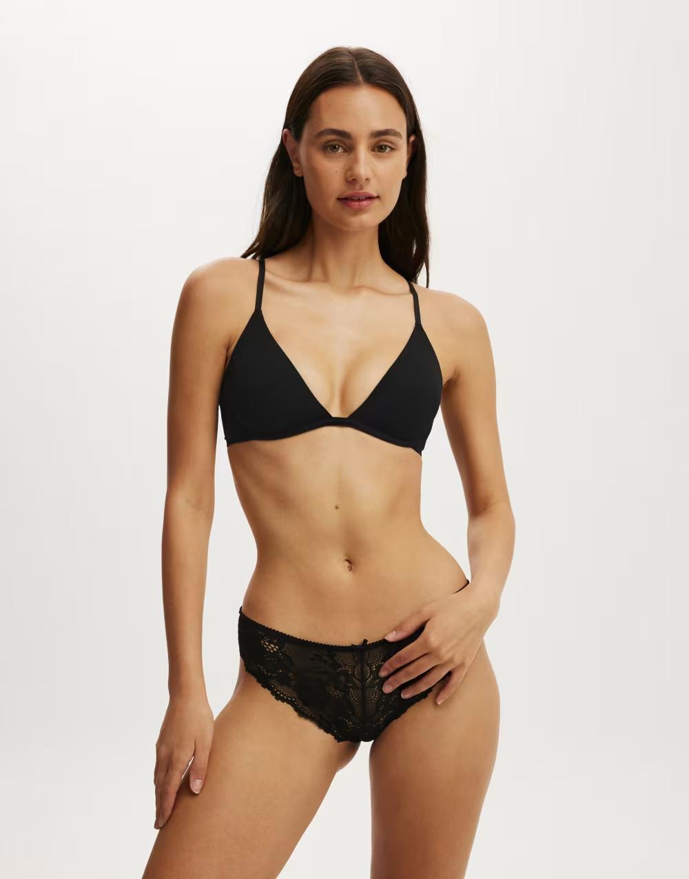 czarna góra od bikini