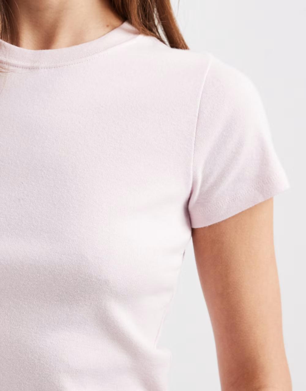 różowy t-shirt krótki rękaw okrągły dekolt
