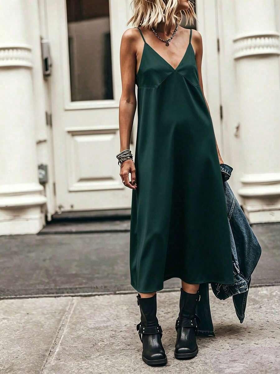 zielona midi sukienka na ramiączkach v neck