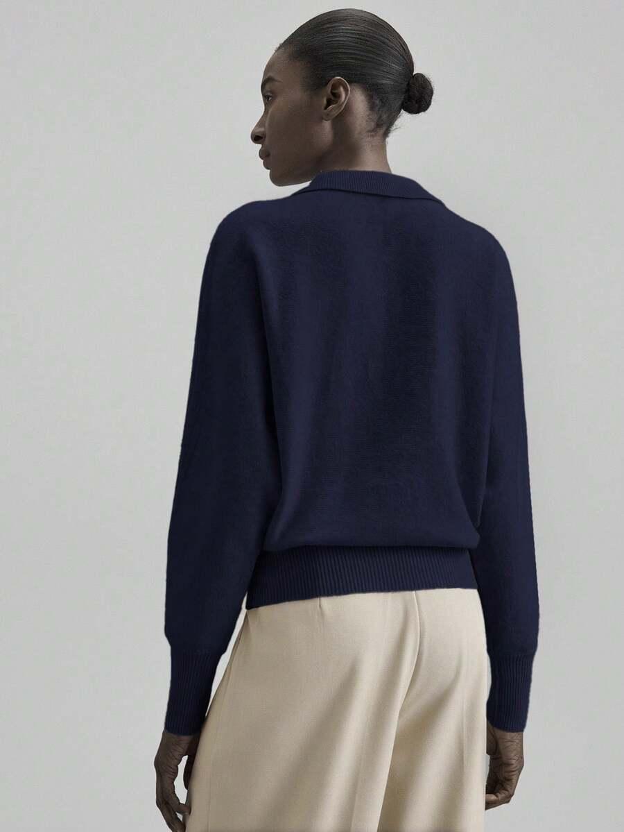 granatowy sweter dzianina 
