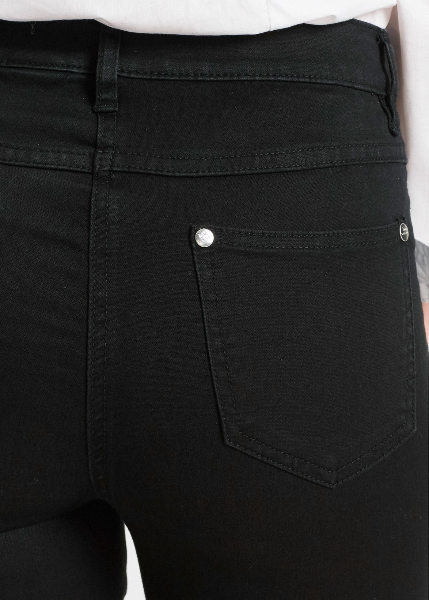 CZARNE SPODNIE RURKI JEANS KIESZENIE