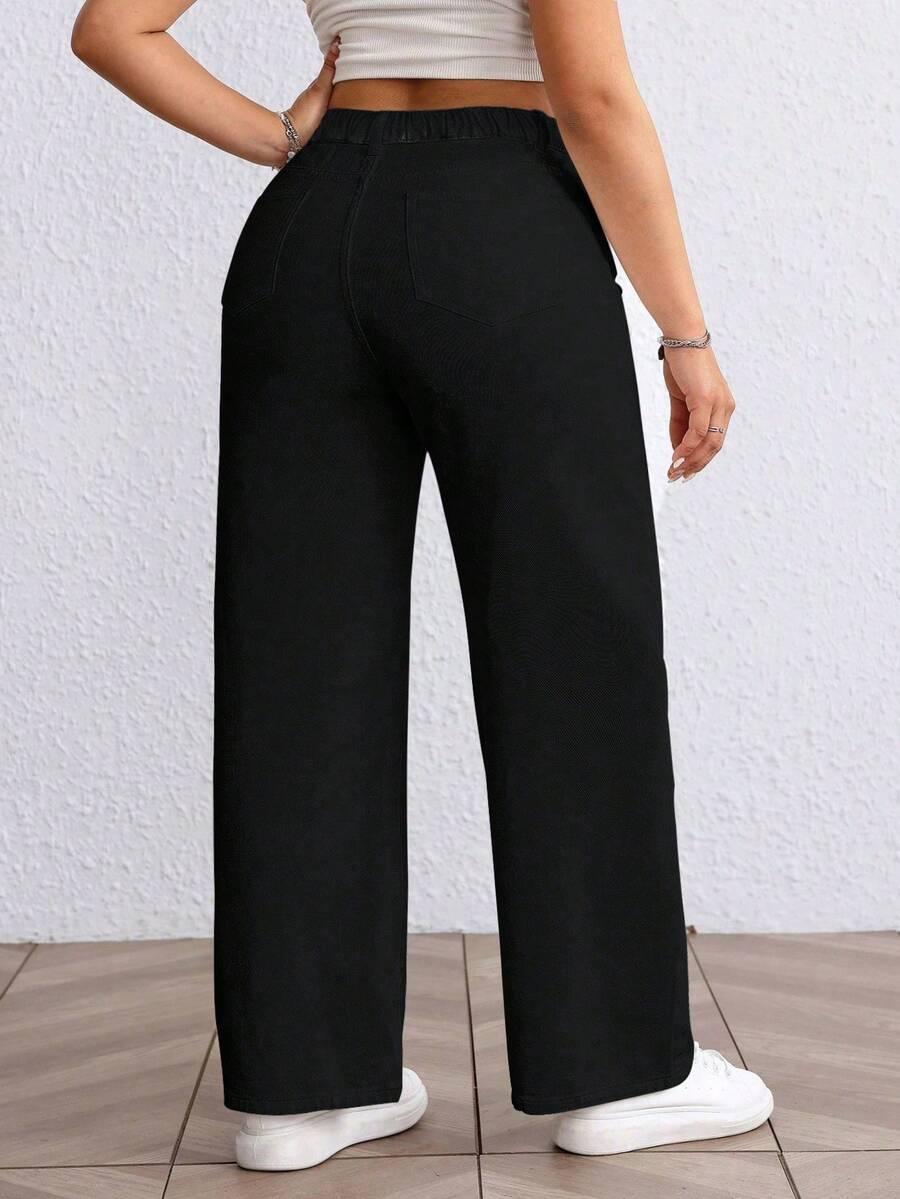 czarne spodnie jeans