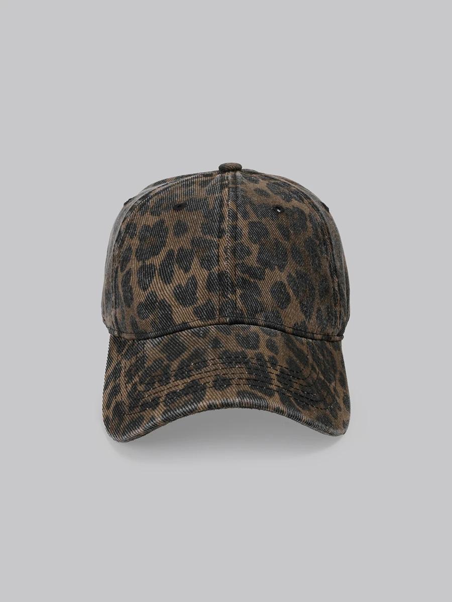 czapka z daszkiem animal print