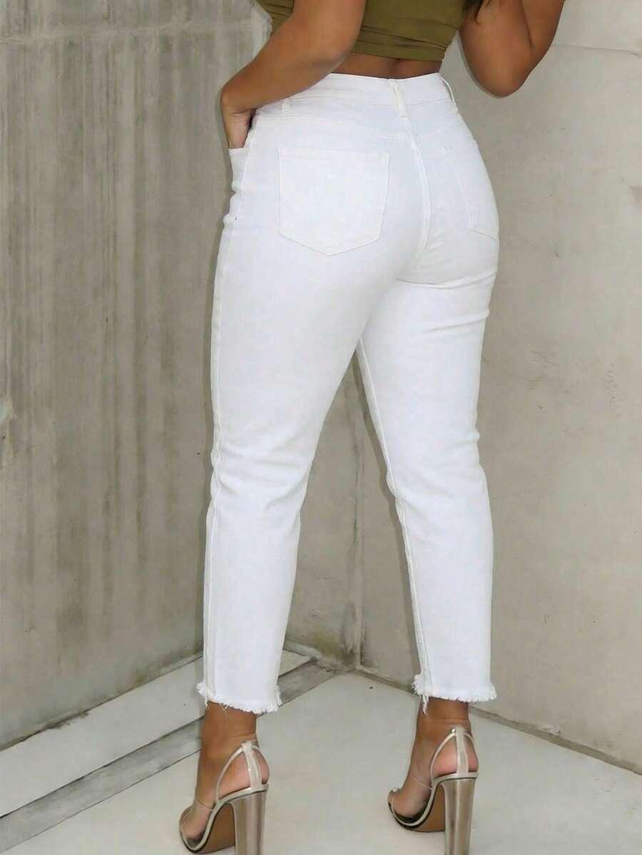 białe spodnie jeans 