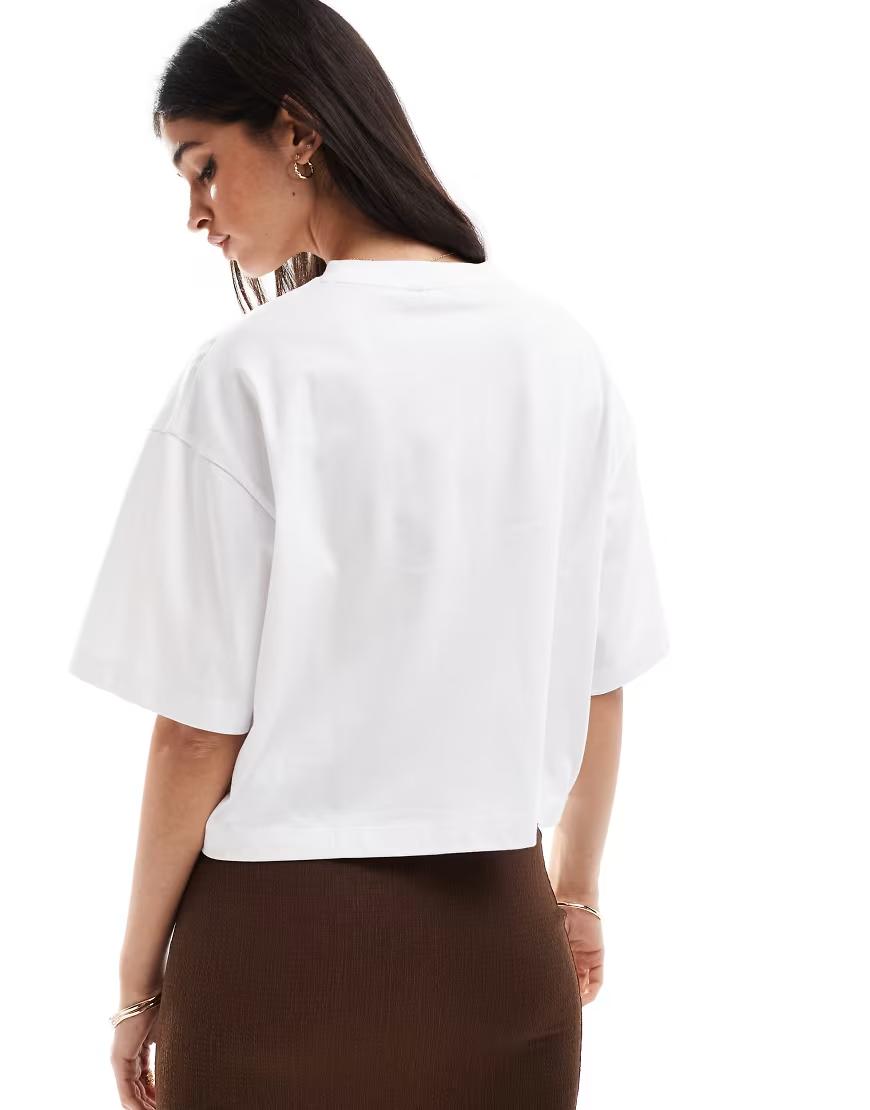 BIAŁY T-SHIRT OVERSIZE