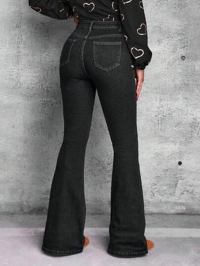 czarne spodnie jeans 
