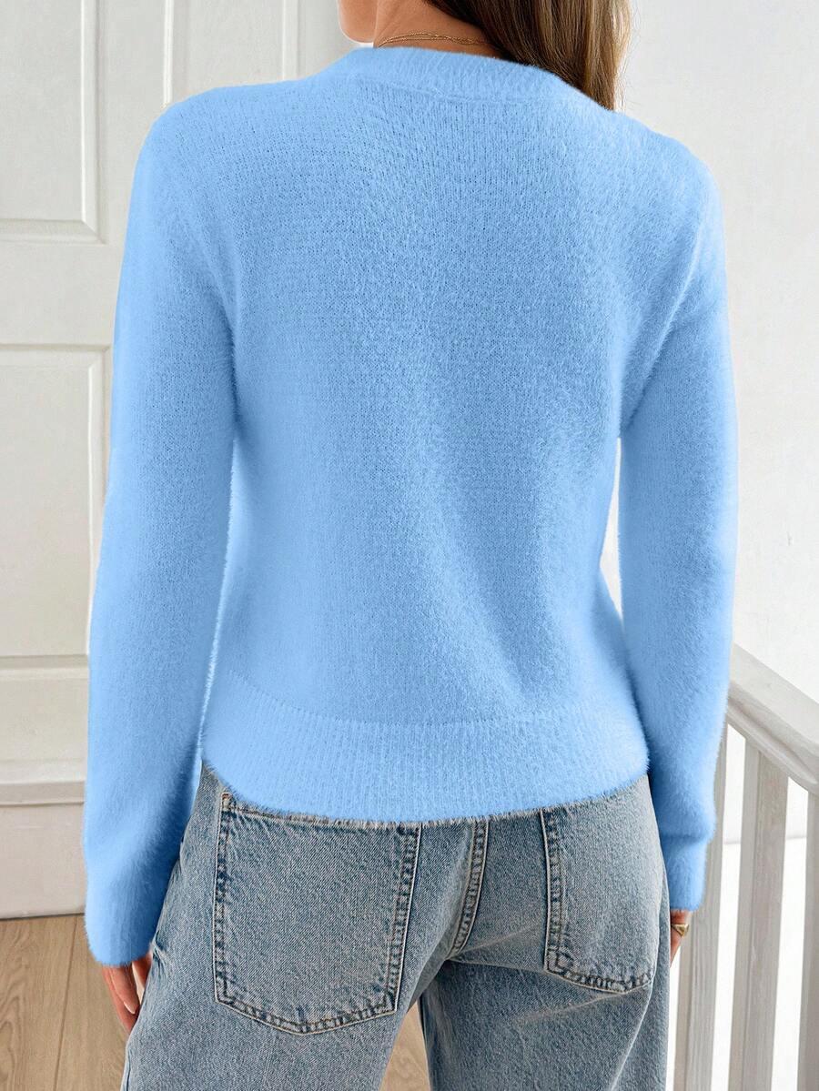 niebieski sweter fluffy