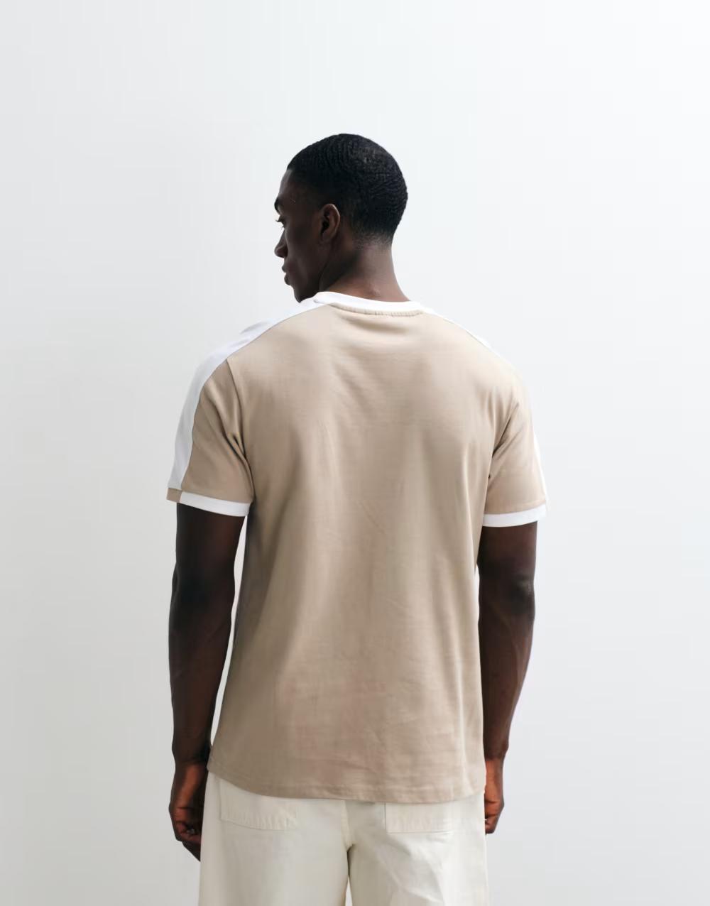 bezowy t-shirt krótki rękaw okrągły dekolt