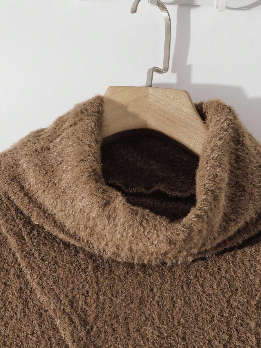brązowy komplet sweter spodnie 