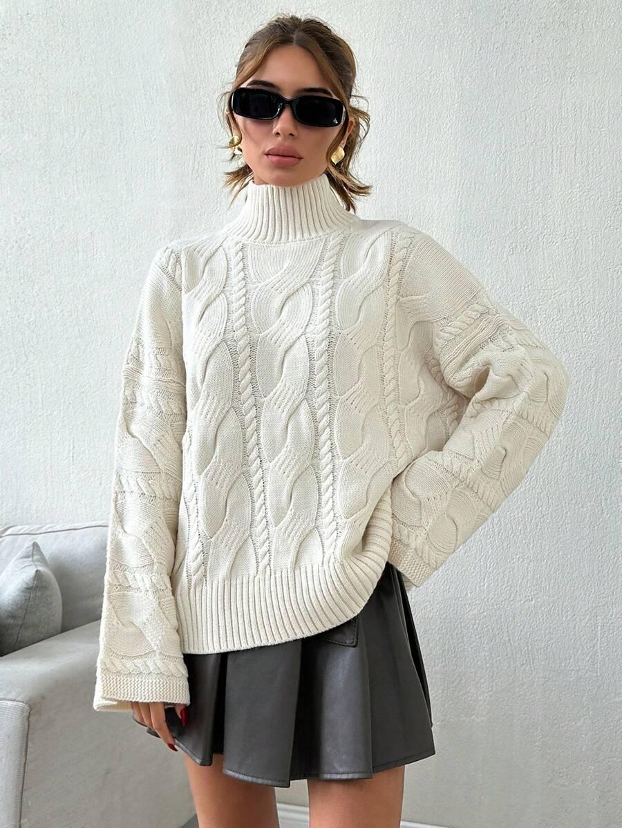 BEŻOWY SWETER WZÓR