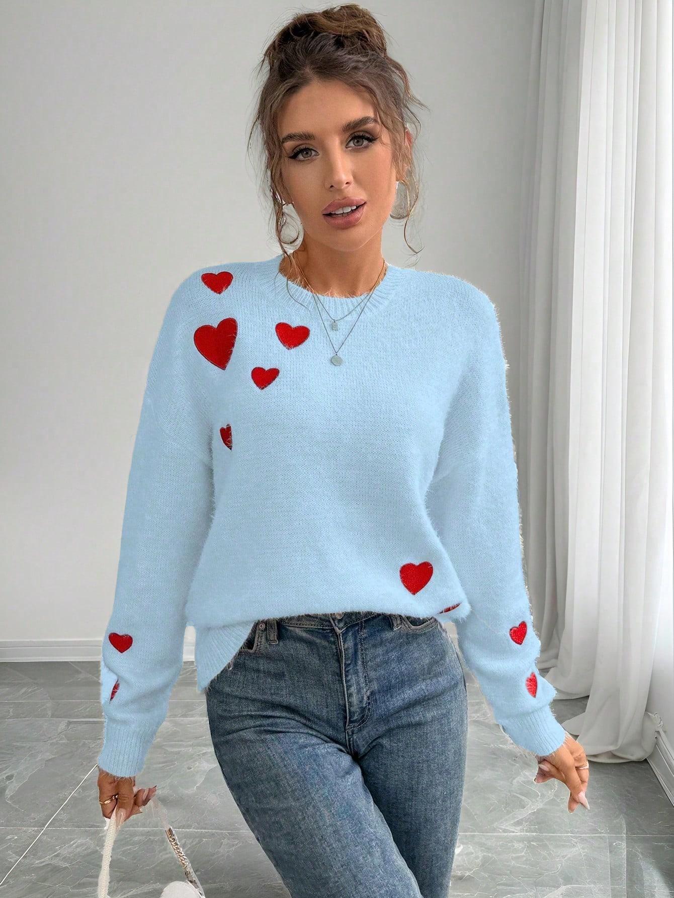 SWETER Z NADRUKIEM W SERCA