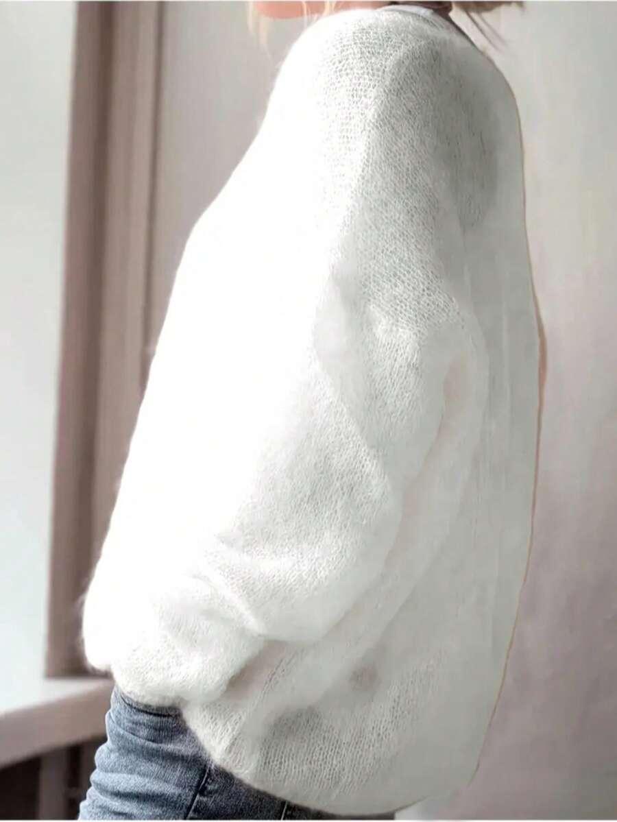 BIAŁY DZIANINOWY SWETER