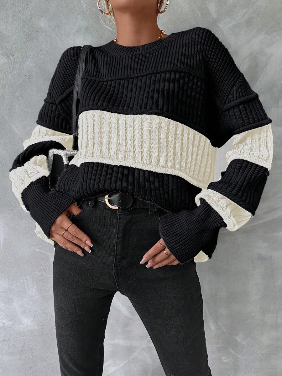CZARNY SWETER PASKI kontrast