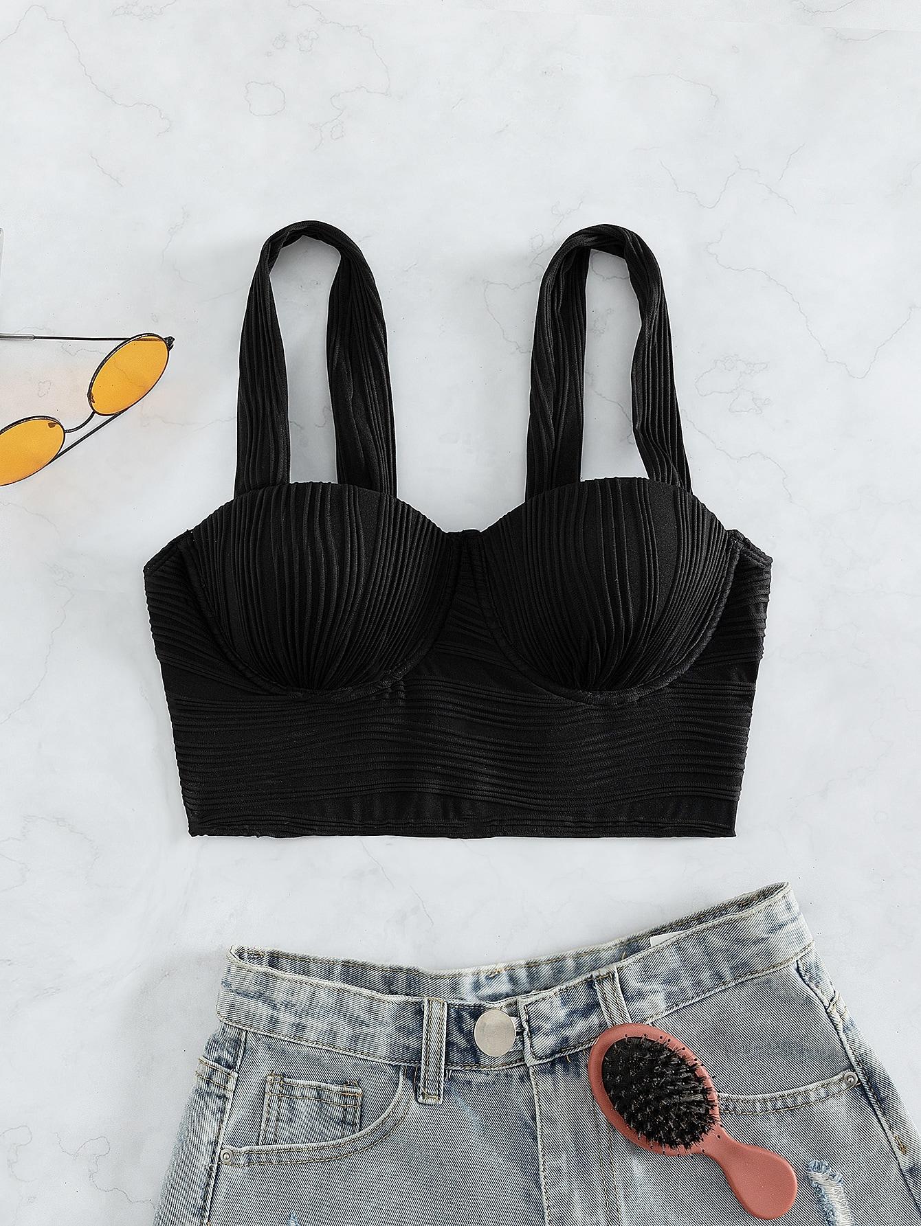 czarna góra od bikini