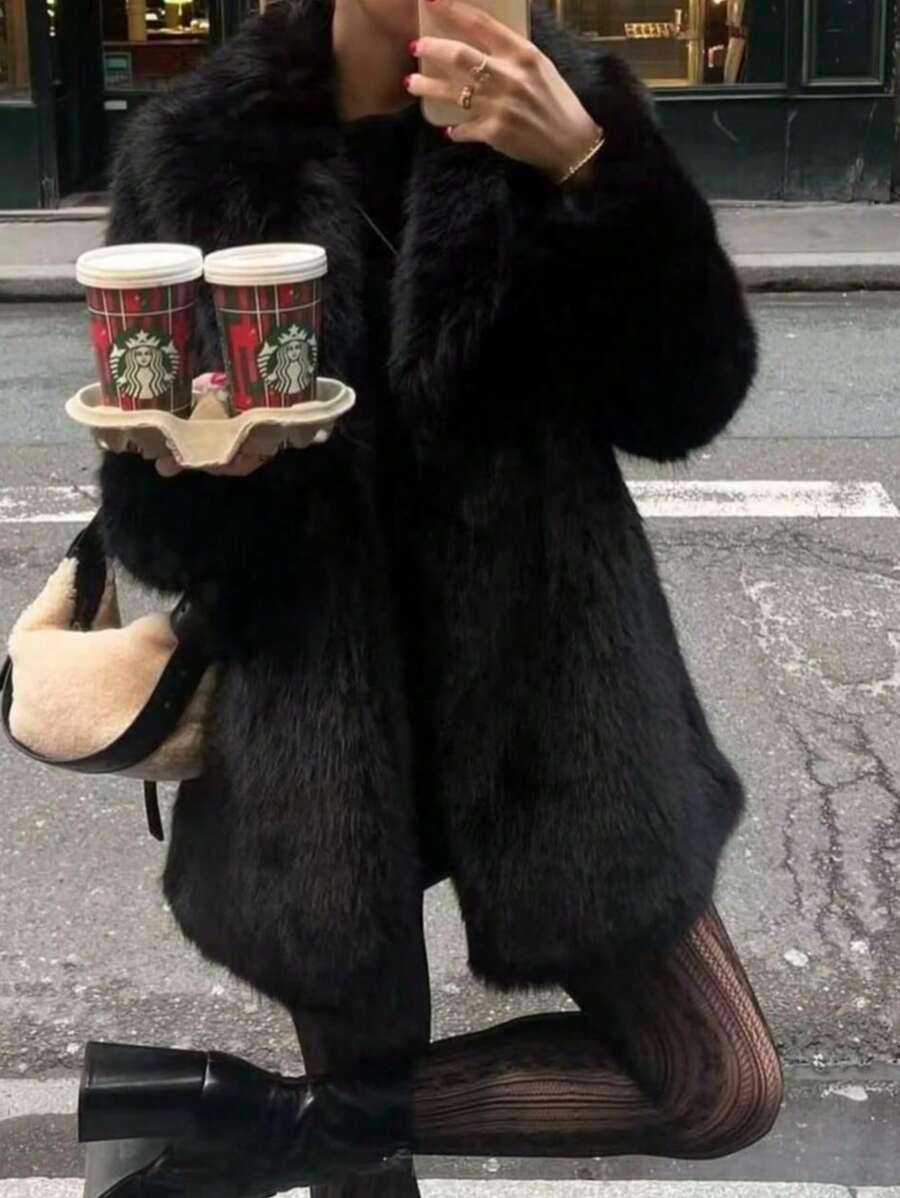 CZARNE SZTUCZNE FUTRO