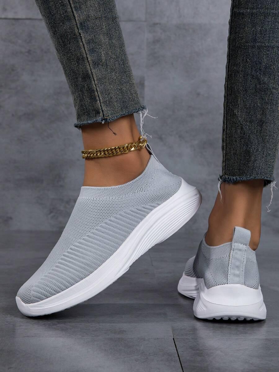 SZARE WSUWANE BUTY SPORTOWE