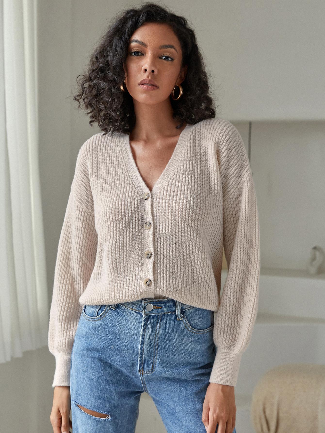 SWETER KARDIGAN GUZIKI
