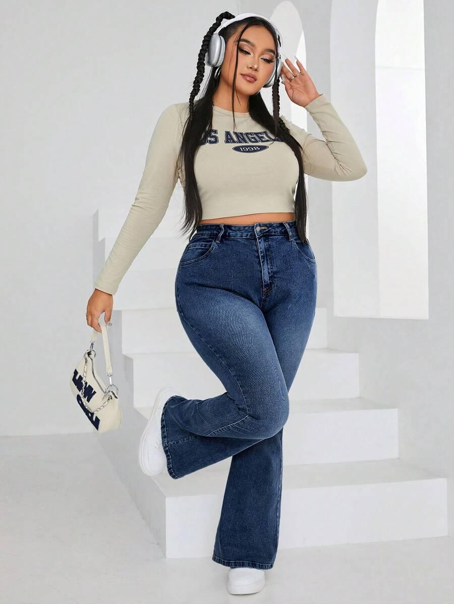 niebieskie jeansy dzwony 