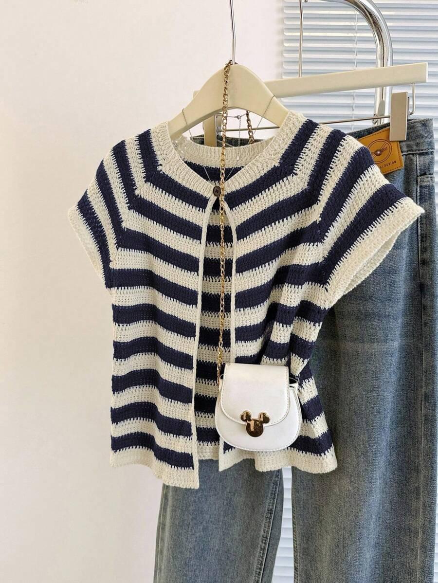 sweter krótki rękaw wzór paski 