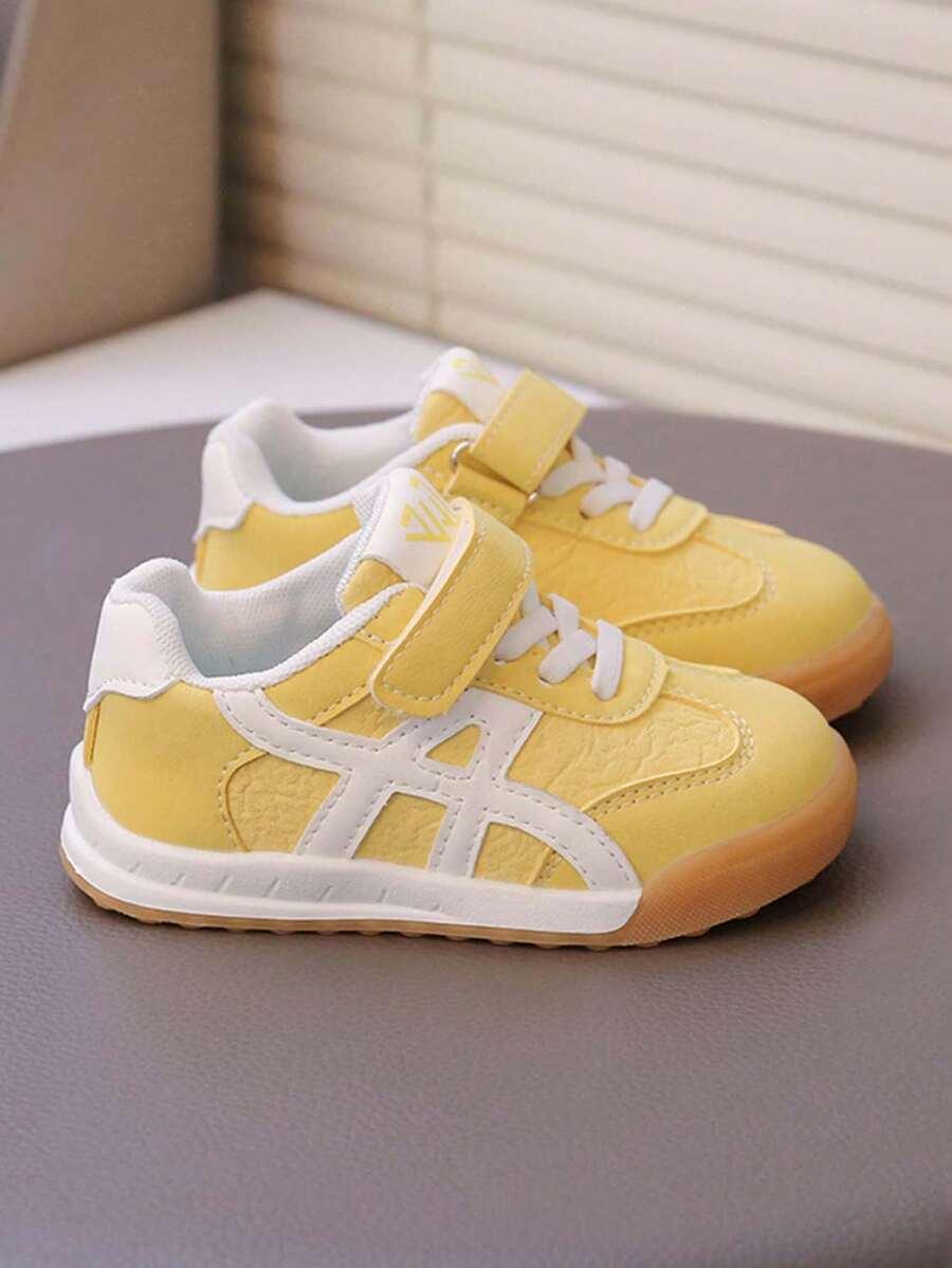 żółte trampki casual