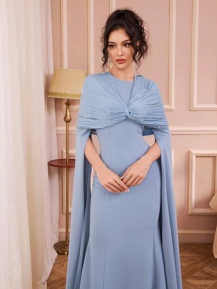 niebieska maxi sukienka
