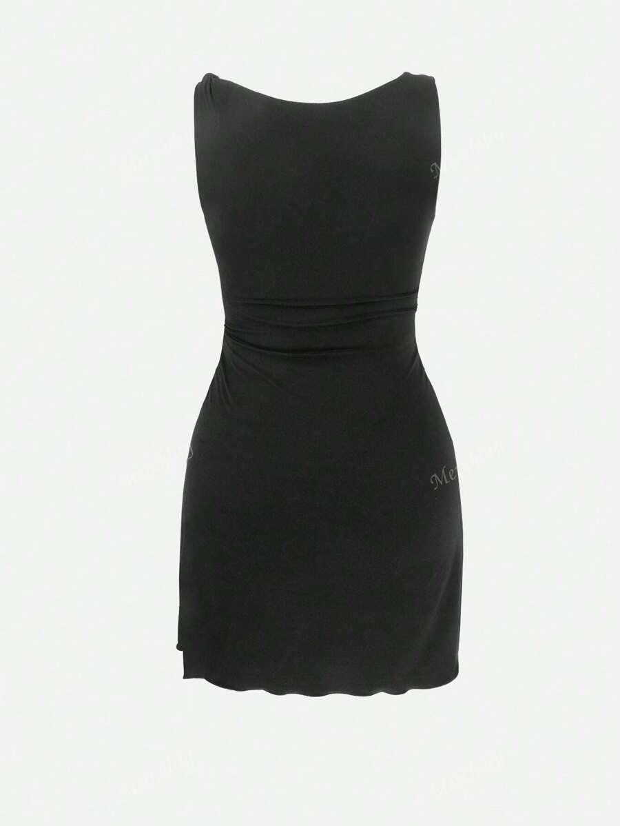 CZARNA MINI SUKIENKA