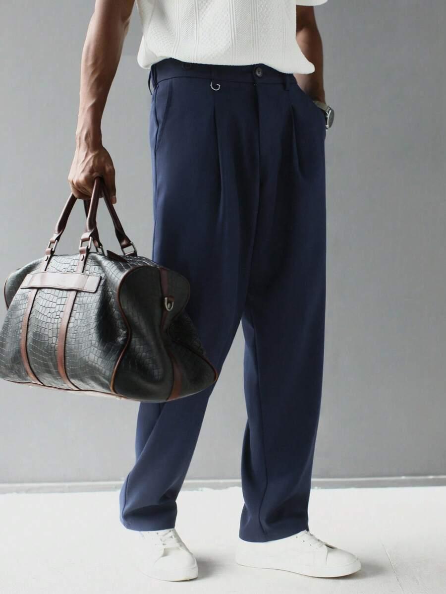 granatowe spodnie casual