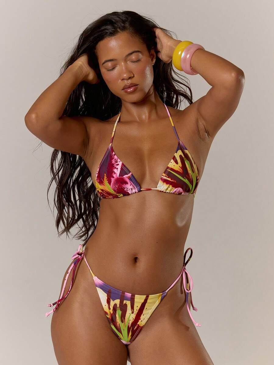 DÓŁ OD BIKINI