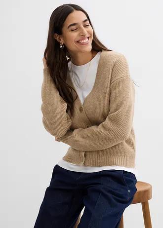 beżowy sweter kardigan