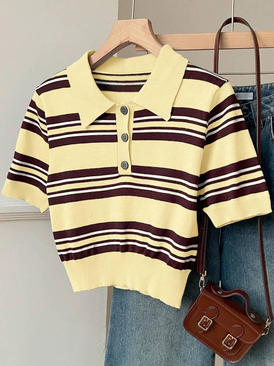 dzianinowy sweter wzór paski 