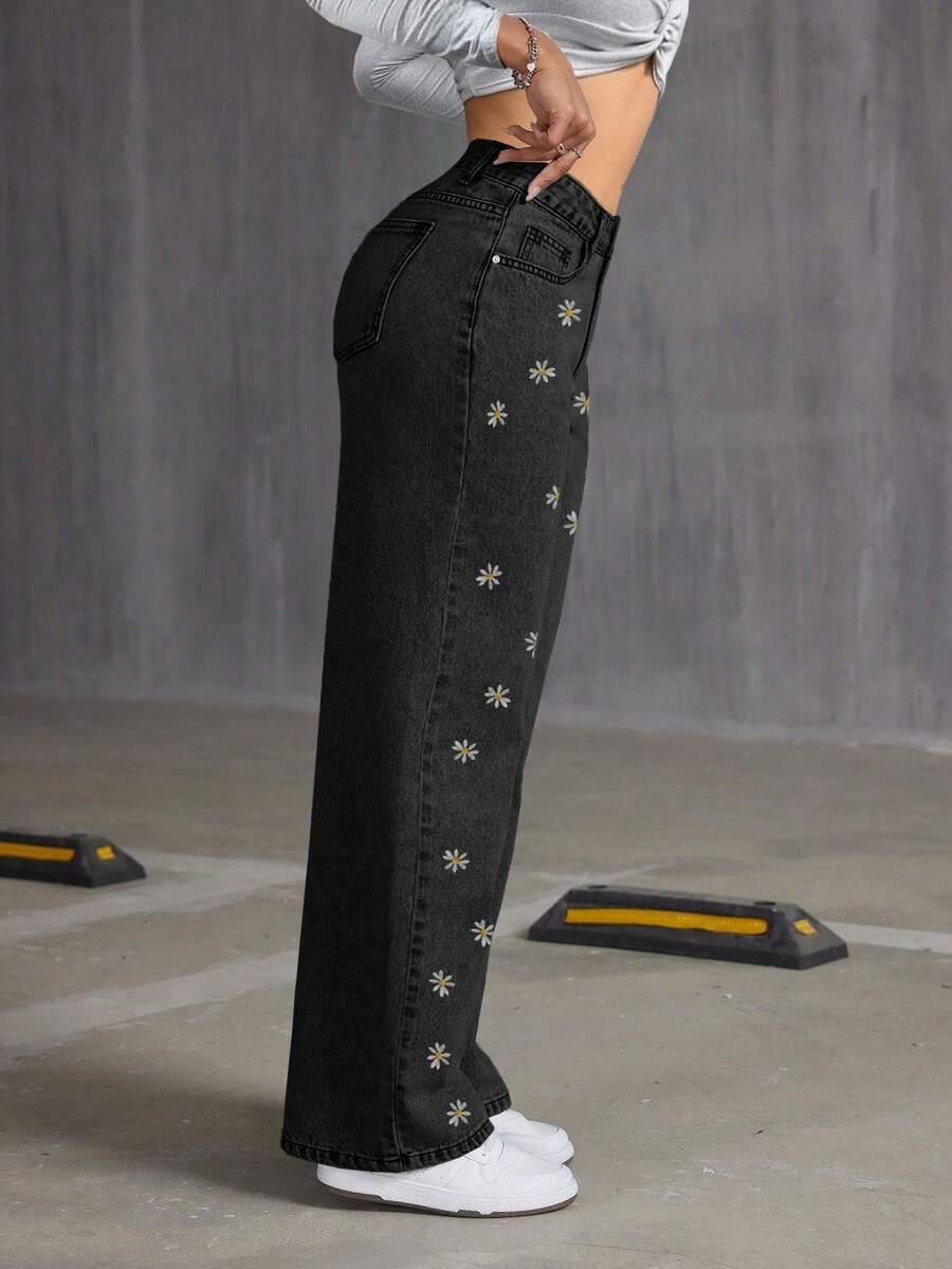 czarne spodnie jeans