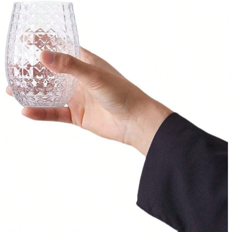 plastikowa szklanka na napoje
