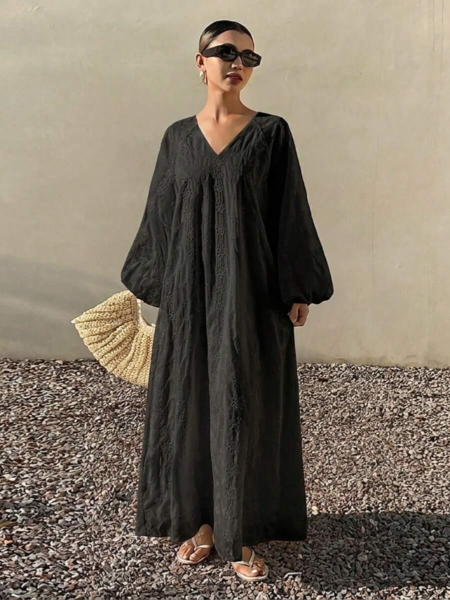 czarna sukienka maxi