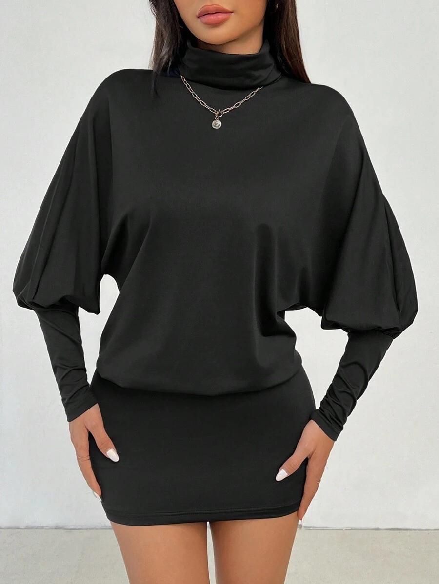 CZARNA MINI SUKIENKA