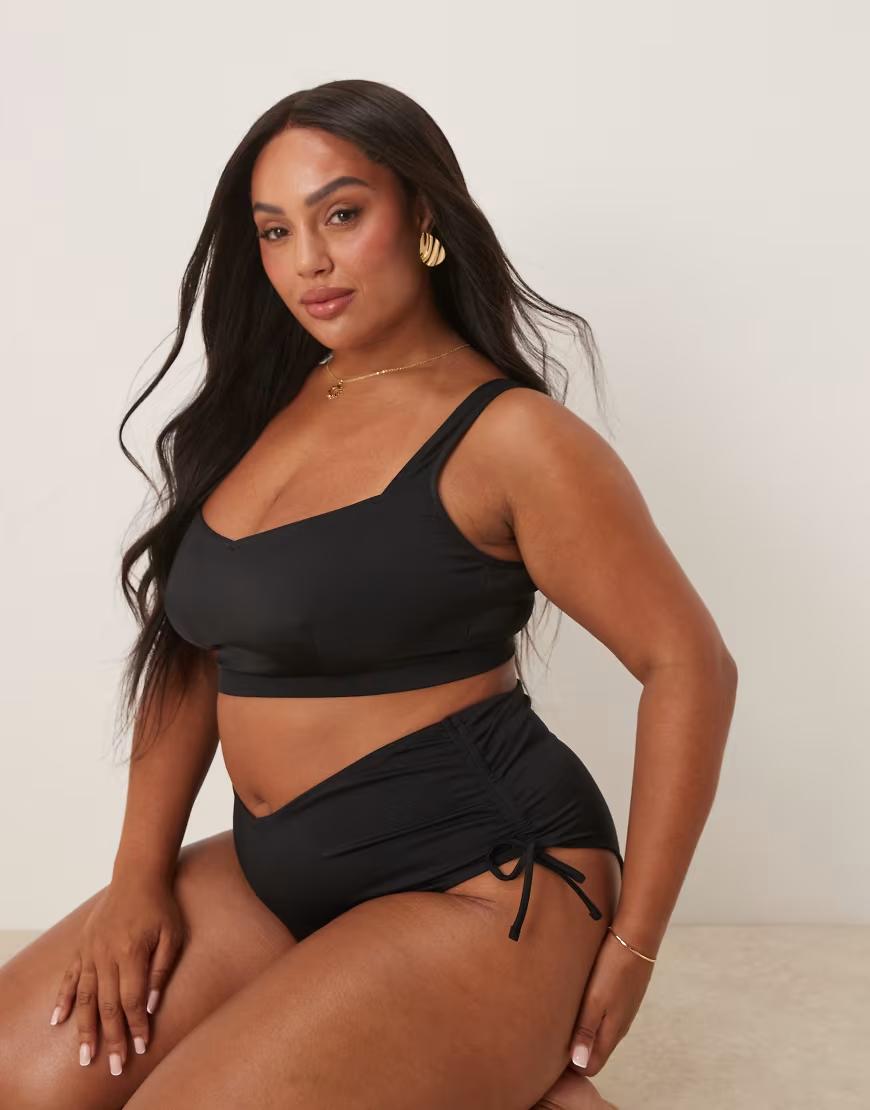 CZARNA GÓRA OD BIKINI