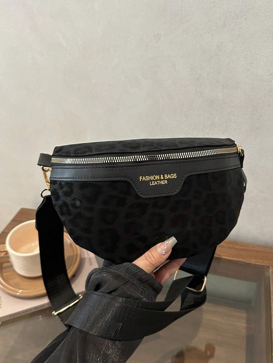 czarna torebka animal print